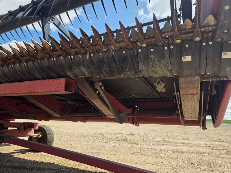 2014-case-ih-3162-image-46