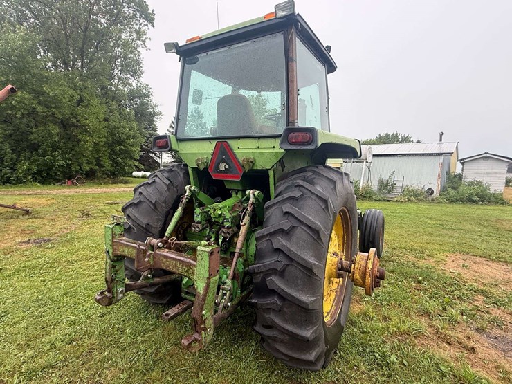 1974-john-deere-4630-image-12