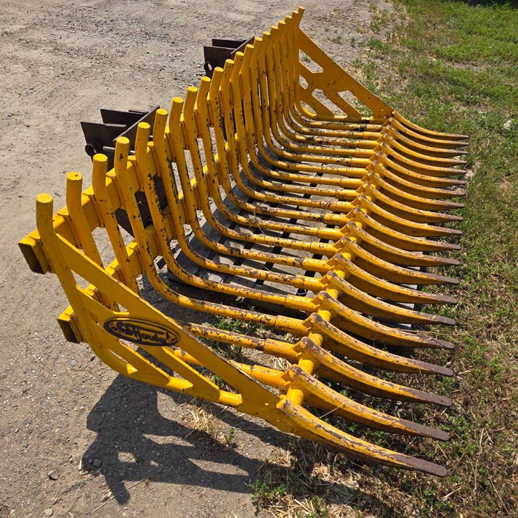 Shoule HB-7 Rock Fork, Has Bolt on Mounts, 84” Wide, 1 3/8” Round Bar Tine, 5” Spacing, Heavy Duty,