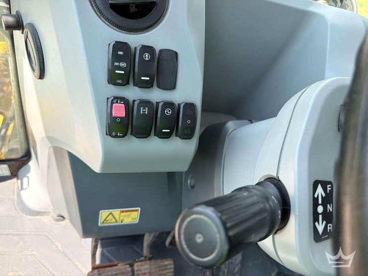 caterpillar-420f2-it-4x4-extendahoe-loader-backhoe-image-8
