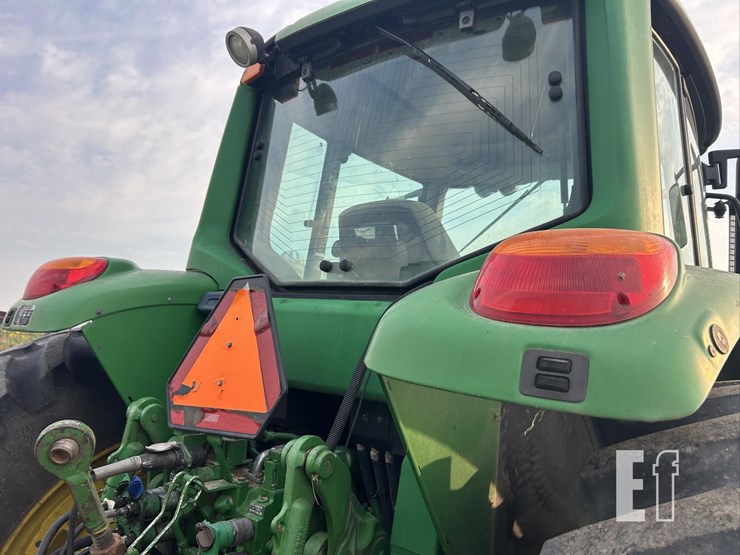 2008-john-deere-7230-premium-image-13