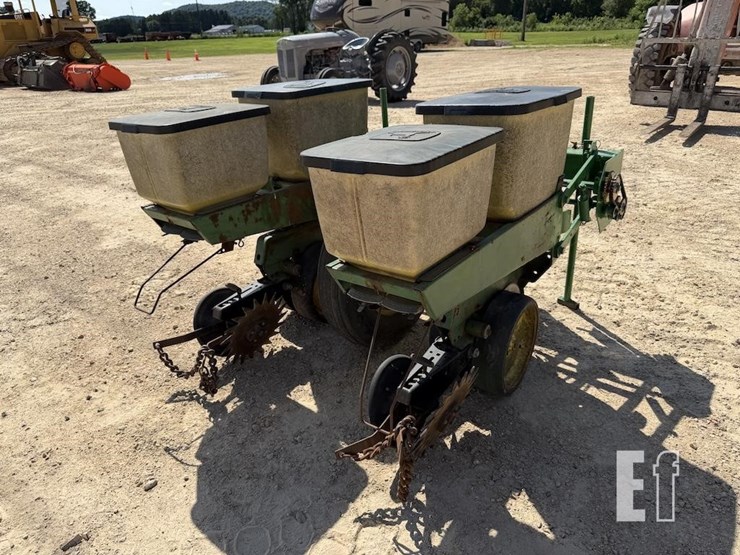john-deere-7000-image-6