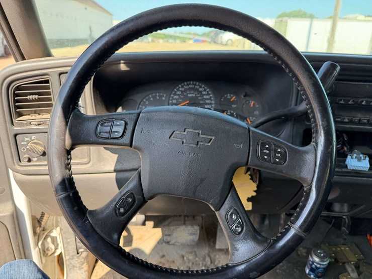 2006-chevrolet-1500-image-34