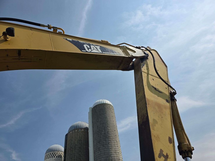 2002-caterpillar-330cl-image-50