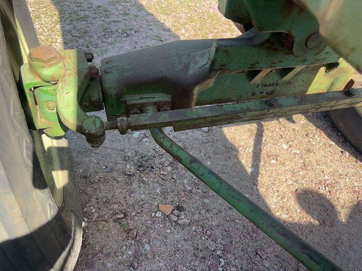 john-deere-720-image-32