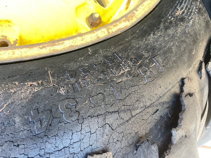 john-deere-4020-image-16