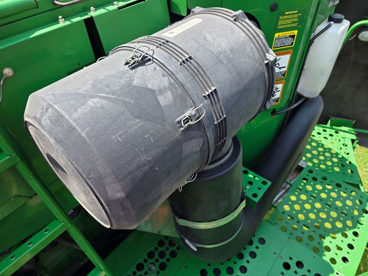 2007-john-deere-9760-sts-image-43