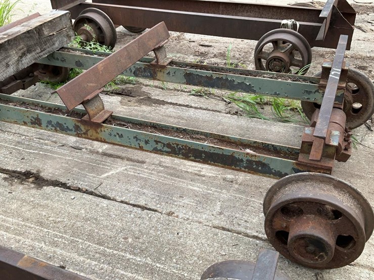 #171-•-lumber-carts-image-3