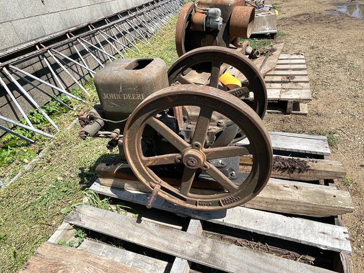 #4700-•-john-deere-hit-and-miss-image-4