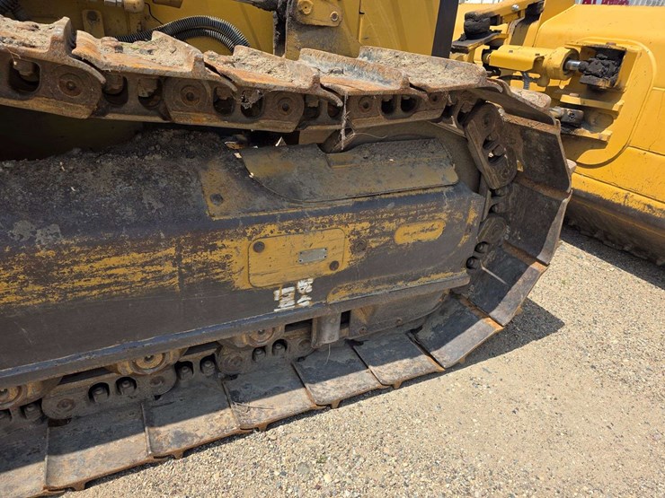 2008-caterpillar-c4.4-image-38