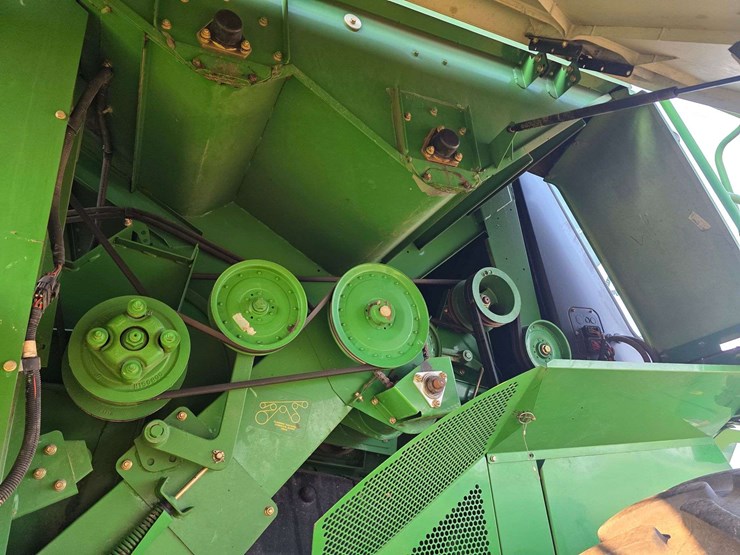 2003-john-deere-9650-sts-image-55
