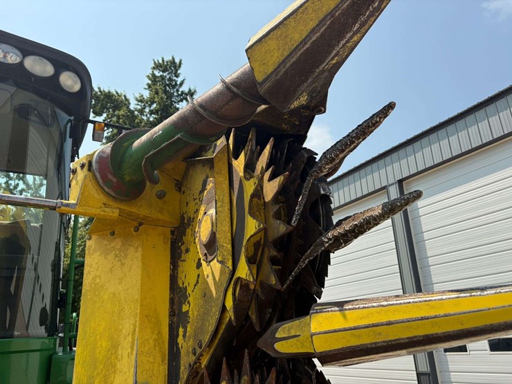 2012-john-deere-7750-image-35