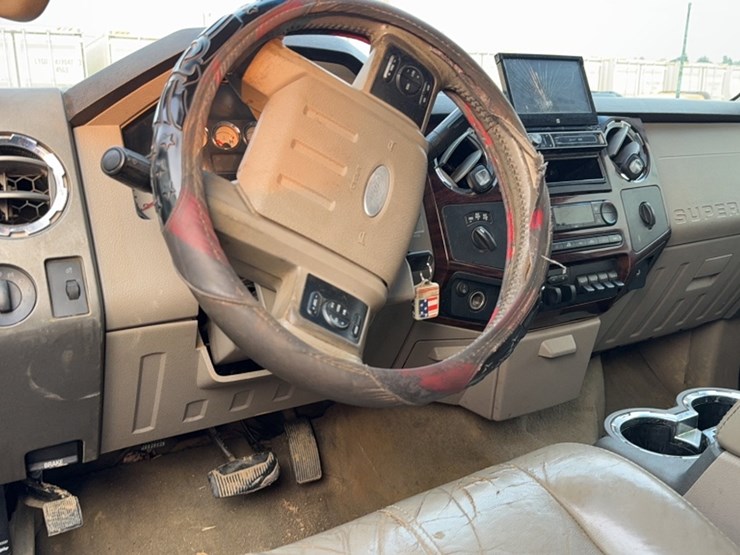 2008-ford-f350-image-21