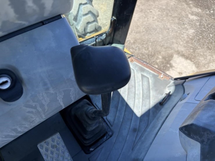 2007-caterpillar-420e-image-43