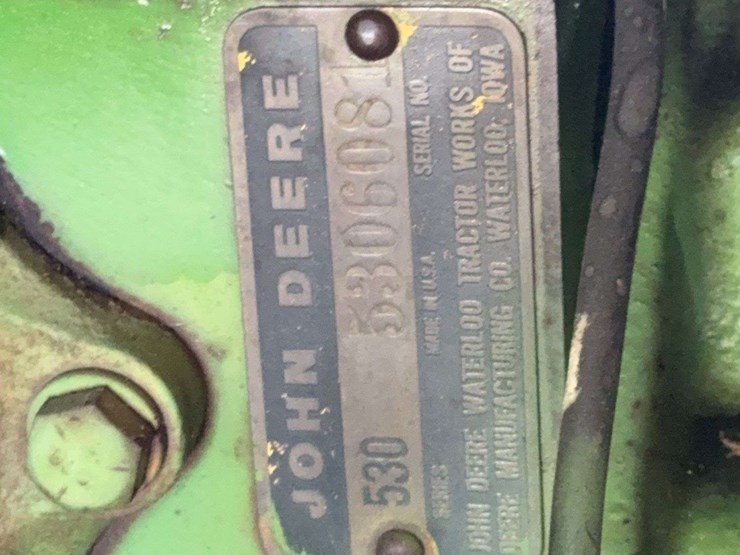 john-deere-530-image-50