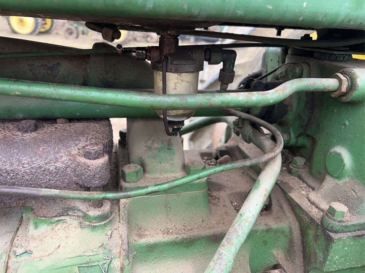 john-deere-model-b-image-45