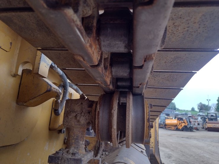 caterpillar-d4k2-xl-image-30