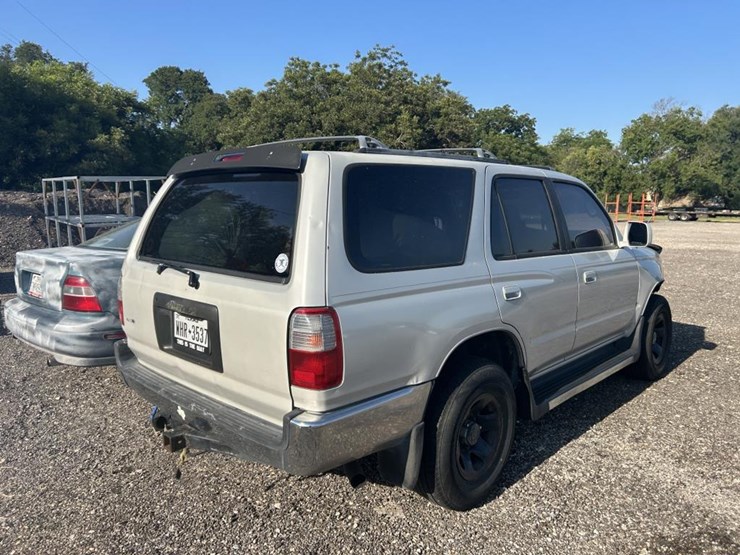 1997-toyota-4-runner-image-4