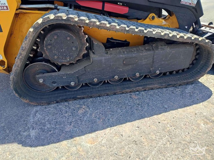2024-jcb-270t-image-29