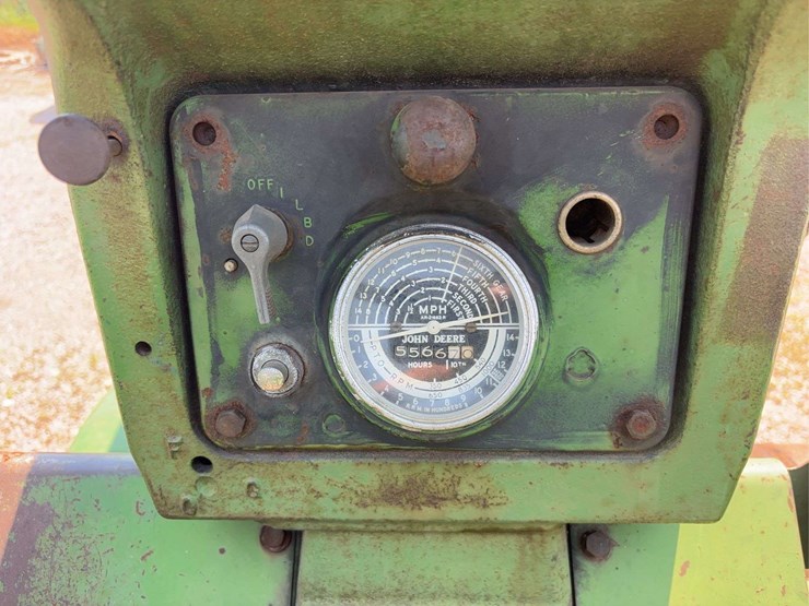 john-deere-630-image-55