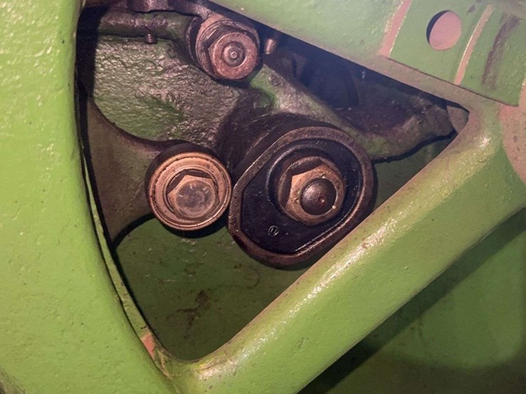 root-and-vandervoort-john-deere-4-horse-hit-and-miss-engine-with-cart-image-21