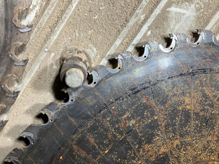#177-•-56”-circular-saw-blade-image-8