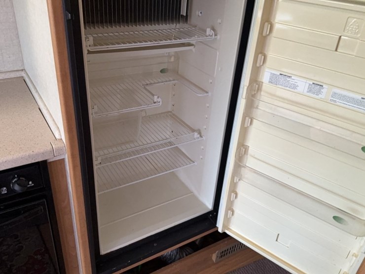 #3002-•-2007-fleetwood-southwind-32'-motor-home-image-36