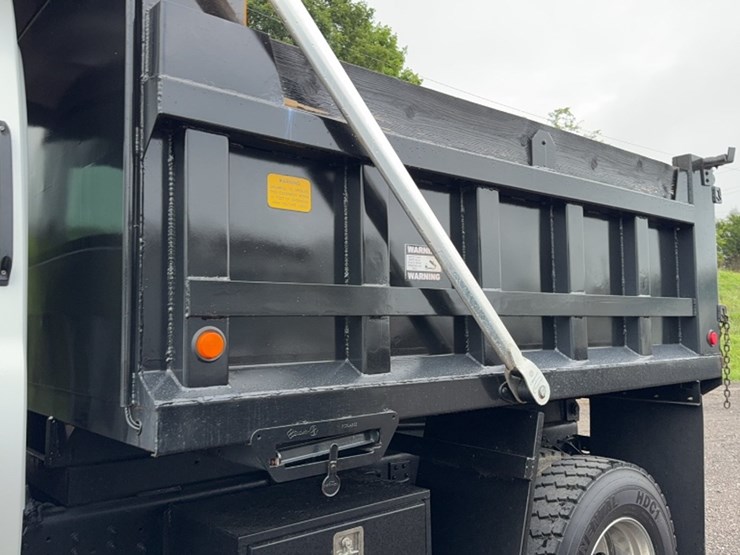 2005-caterpillar-c7-image-11