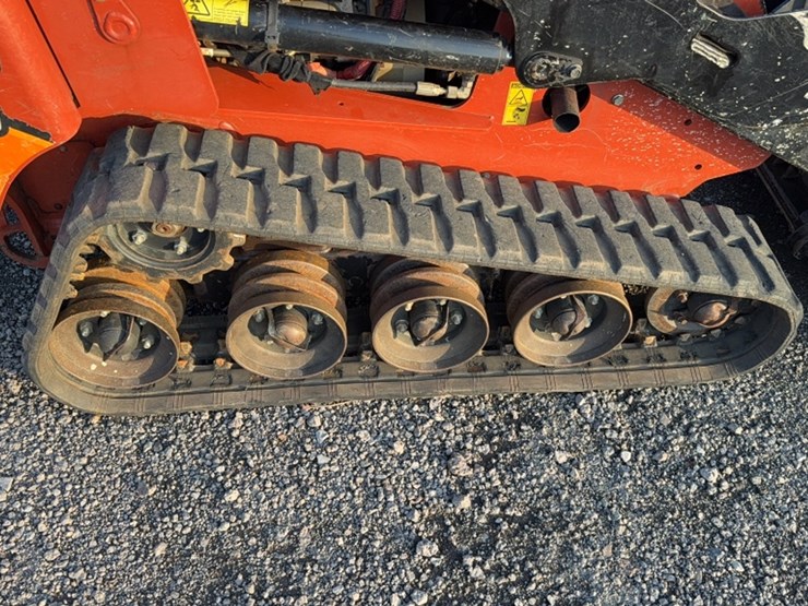ditch-witch-sk800-image-3
