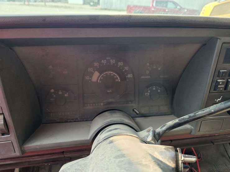 1989-chevrolet-cheyenne-3500-image-25