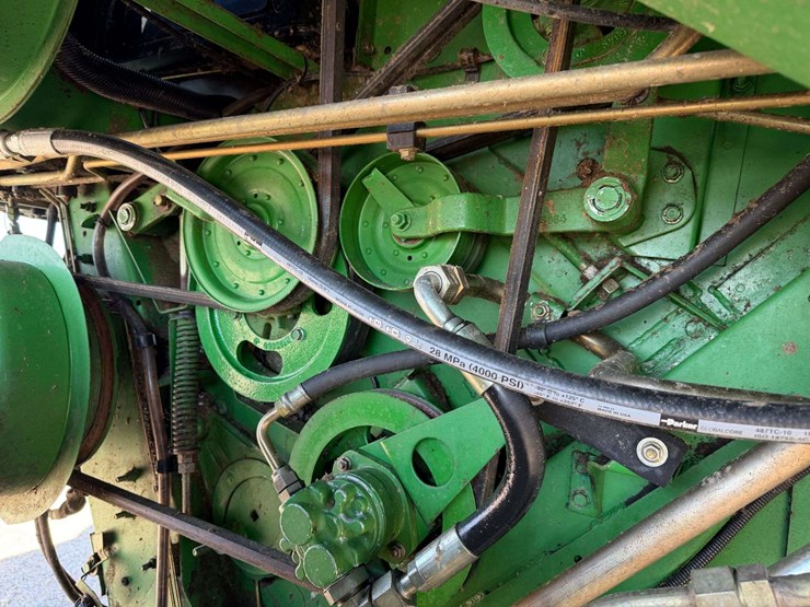 1995-john-deere-9500-image-16