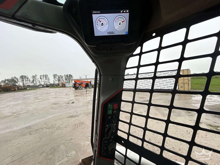 2022-bobcat-t76-image-17