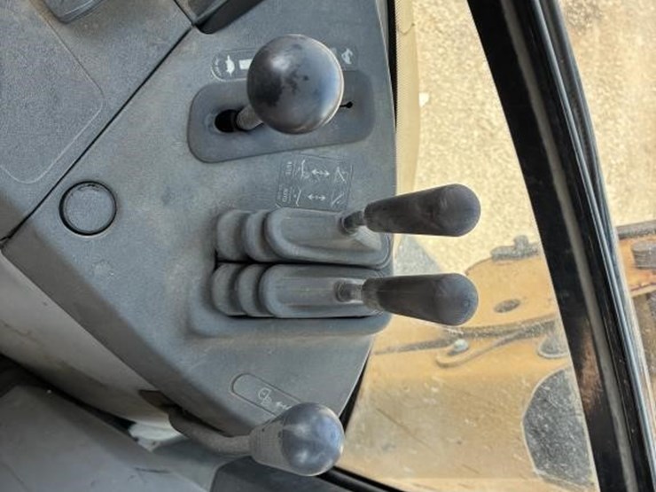 2008-caterpillar-430e-image-31