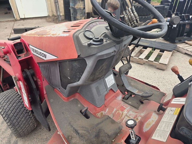 2005-massey-ferguson-gc2300-image-23