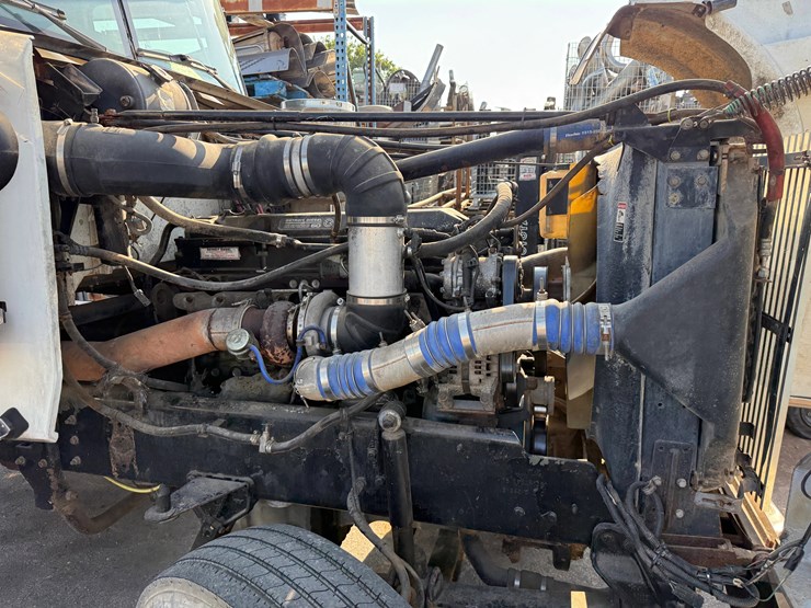 2013-western-star-4900-image-21