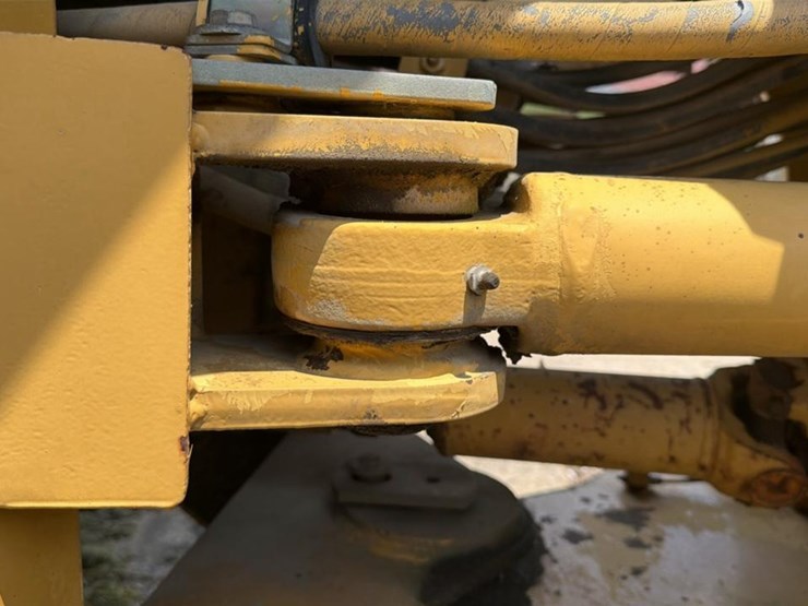 1998-caterpillar-it28g-image-22
