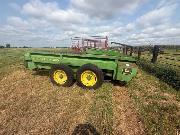 john-deere-660-image-14