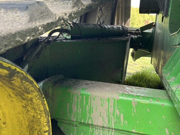 2000-john-deere-9400t-image-23