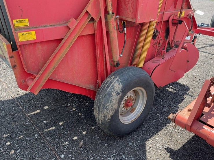 massey-ferguson-1440-image-4