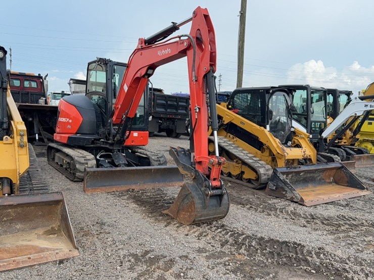 2024-kubota-kx057-5-image-3