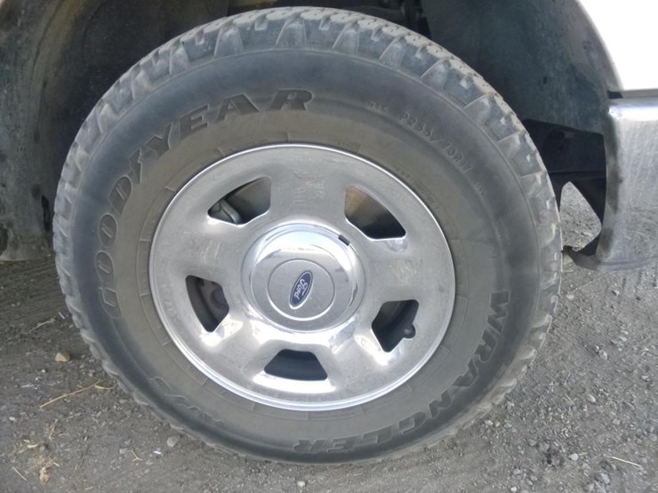 2010-ford-f150-image-26