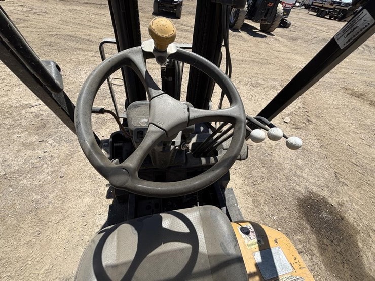 mitsubishi-gc15k-forklift-image-10