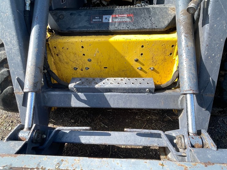 new-holland-ls170-image-20