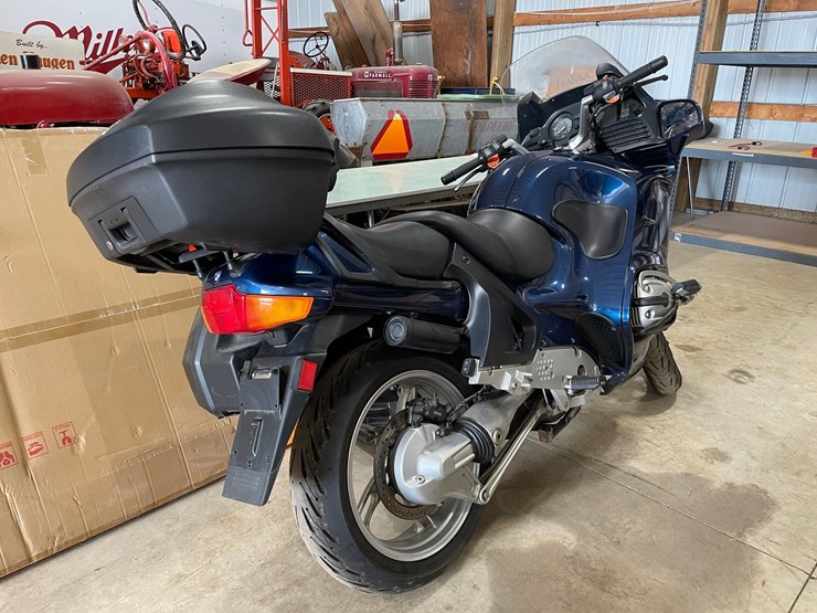 #4488-•-2004-bmw-r1150rt-motorcycle-(title-in-delay)-image-4