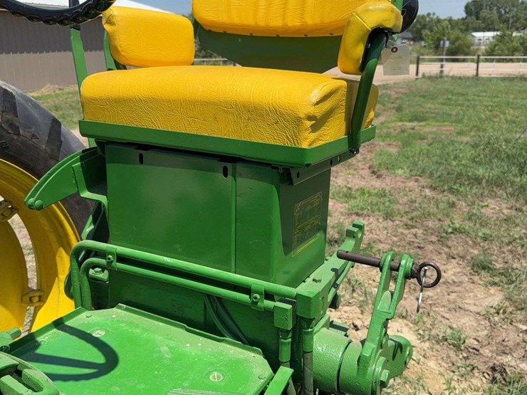 john-deere-530-image-36