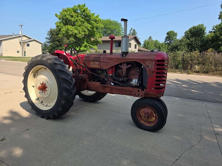 1951-massey-ferguson-44-image-5