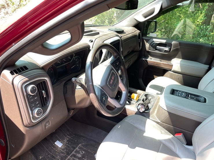 #7000-•-2020-gmc-sierra-pickup-truck-(has-az-title-in-delay)-image-30