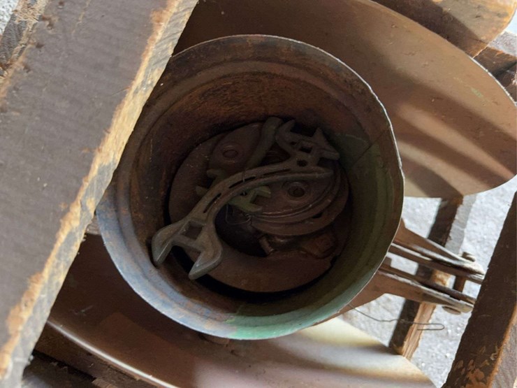 nos-john-deere-lister-planter-image-12