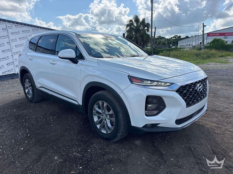 2019-hyundai-santa-fe-image-2