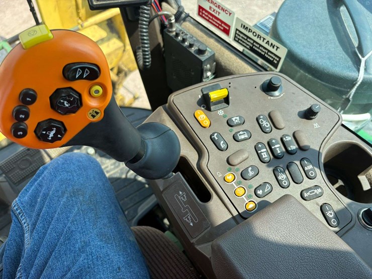 2012-john-deere-7750-image-89